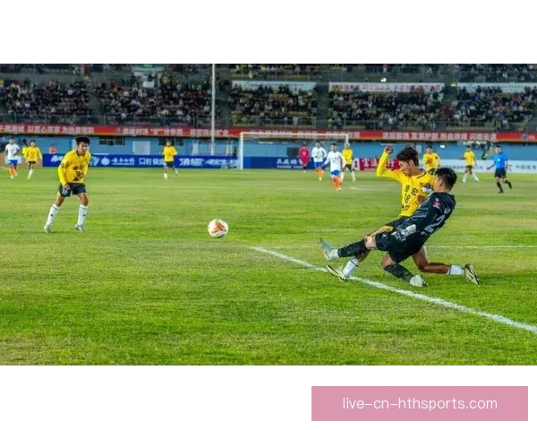 山东足球今晚比赛直播焦点对决绿茵激情球迷见证荣耀之夜全城期待